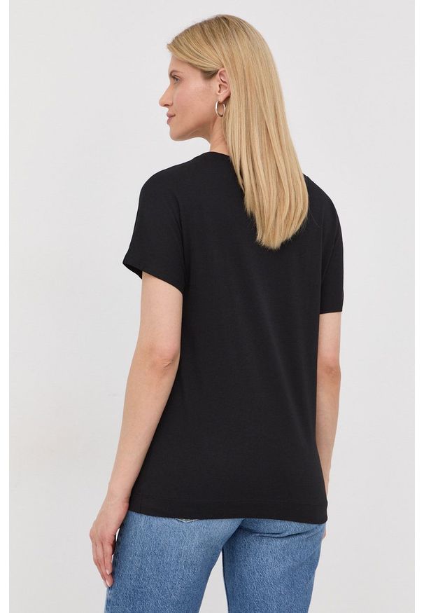 Love Moschino t-shirt bawełniany kolor czarny. Kolor: czarny. Materiał: bawełna. Wzór: nadruk