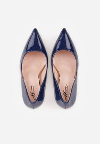 Renee - Granatowe Szpilki Cassildi. Kolor: niebieski. Materiał: jeans. Obcas: na szpilce. Wysokość obcasa: średni #7