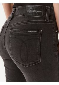 Calvin Klein Jeans Jeansy Skinny Fit Mid Rise J20J214099 Czarny Skinny Fit. Kolor: czarny