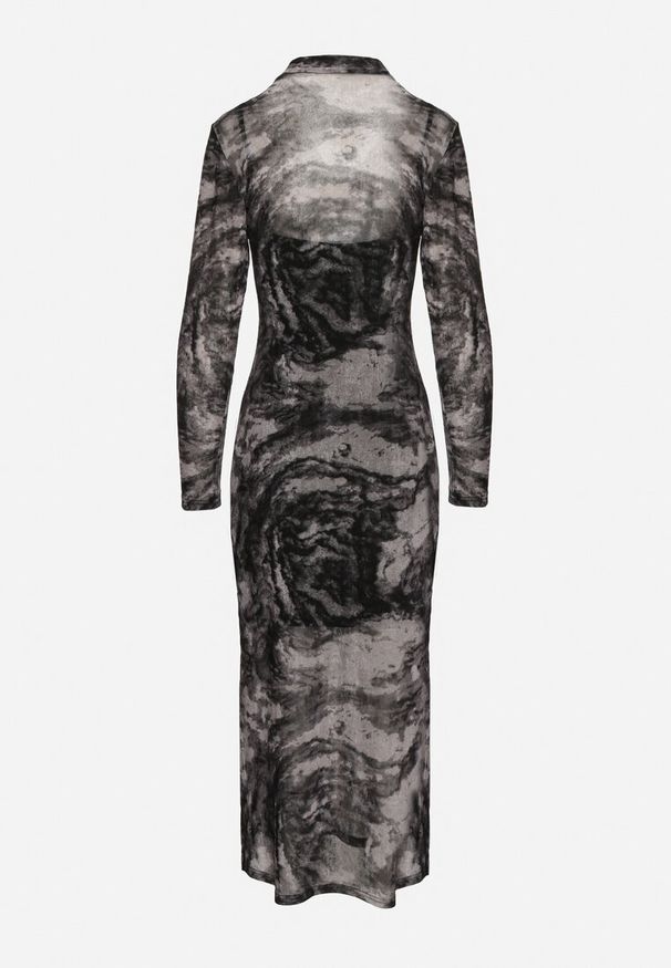 Born2be - Czarna Dopasowana Sukienka z Siateczki z Wiskozą w Moro z Rozcięciami Emeloraine. Okazja: na co dzień. Kolor: czarny. Materiał: wiskoza. Długość rękawa: na ramiączkach. Wzór: moro. Typ sukienki: proste, dopasowane. Styl: elegancki, casual, klasyczny, wizytowy