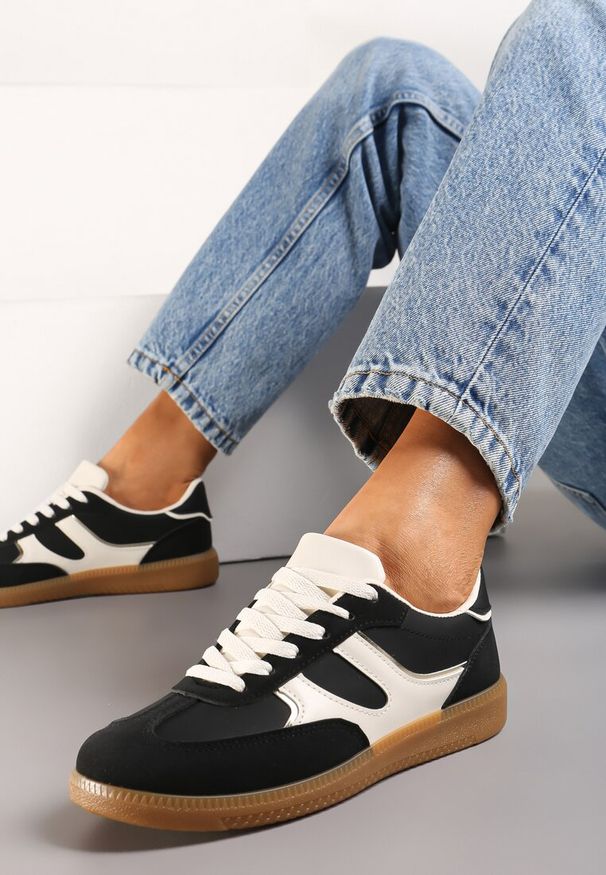 Born2be - Czarne Sneakersy z Krótką Cholewka z Przeszyciami Wilnlow. Kolor: czarny. Szerokość cholewki: normalna. Sezon: lato