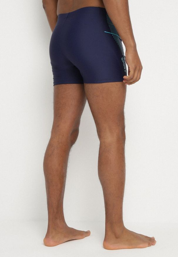 Born2be - Granatowo-Niebieskie Kąpielówki Typu Bokserki Milonessa. Kolor: niebieski. Materiał: len. Długość: krótkie