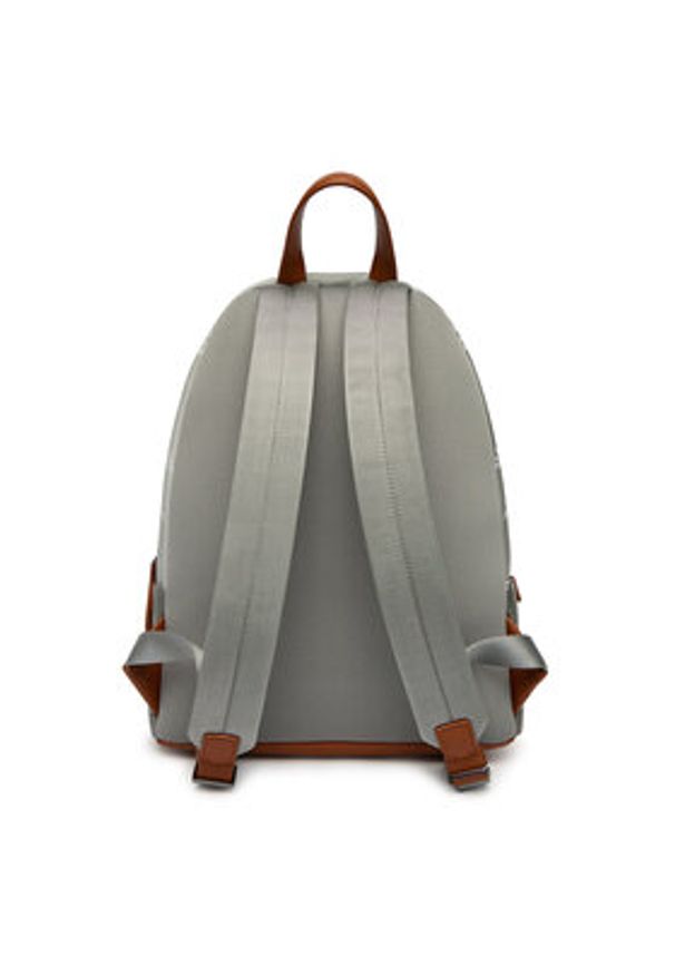 Emporio Armani Plecak EM005666 AF23972 M8334 Szary. Kolor: szary. Materiał: skóra