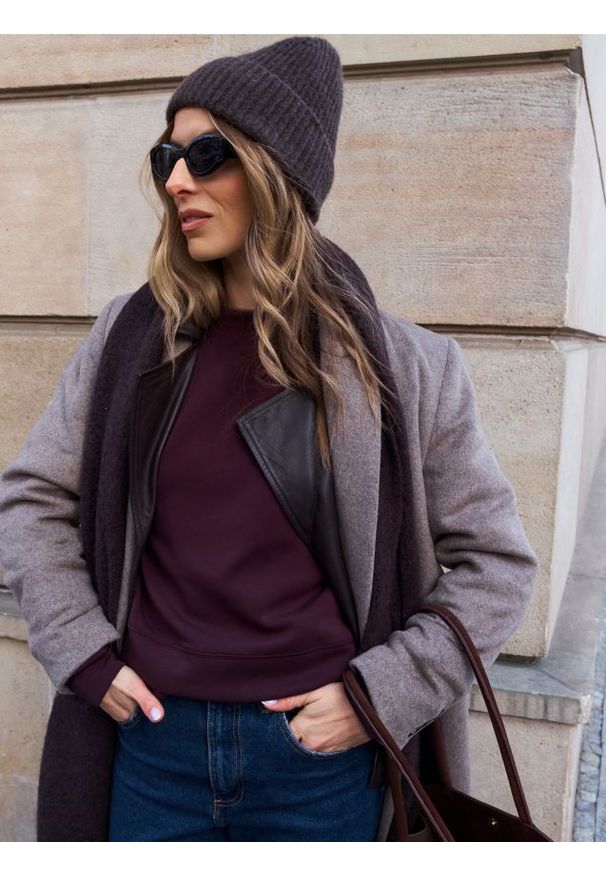 Reserved - Bluza z modalem - ciemnofioletowy. Kolor: fioletowy. Materiał: dzianina