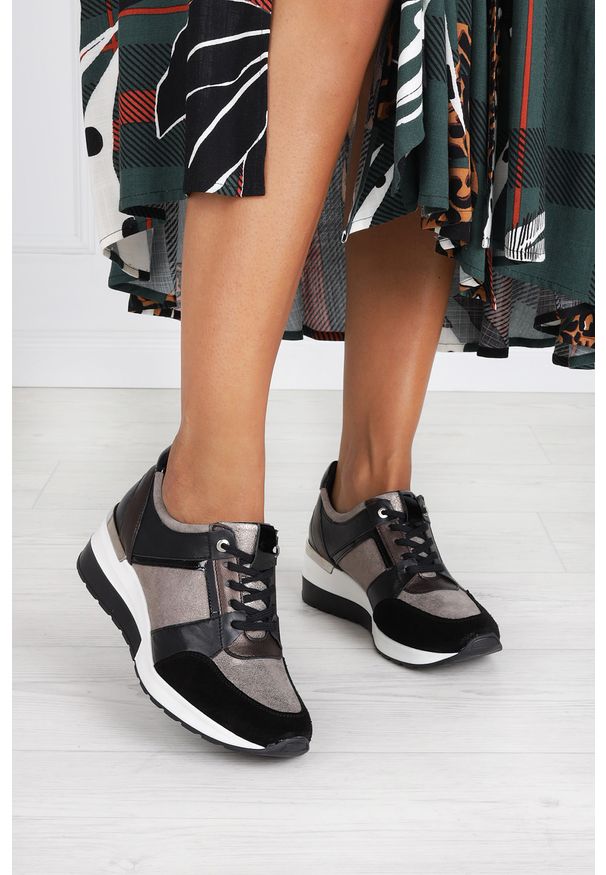 Kati - Czarne sneakersy kati buty sportowe sznurowane polska skóra 7049/cz. Kolor: wielokolorowy, beżowy, czarny. Materiał: skóra