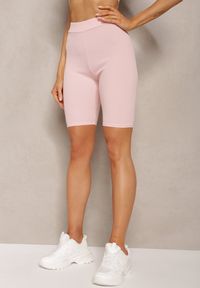 Renee - Jasnoróżowe Sportowe Szorty Kolarki Prążkowane High Waist Steiama. Okazja: na spacer. Stan: podwyższony. Kolor: różowy. Materiał: prążkowany. Styl: sportowy