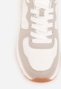 Born2be - Białe Buty Sportowe Sneakersy na Grubej Podeszwie Nerola. Okazja: na spacer, na co dzień. Kolor: biały. Materiał: jeans. Sport: turystyka piesza #3