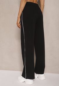 Renee - Czarne Spodnie Dresowe z Bawełną o Szerokim Kroju High Waist z Paskami Salliara. Okazja: na co dzień. Stan: podwyższony. Kolor: czarny. Materiał: dresówka, bawełna. Styl: elegancki, casual