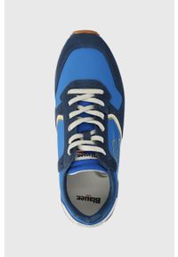 Blauer sneakersy. Zapięcie: sznurówki. Kolor: niebieski. Materiał: guma