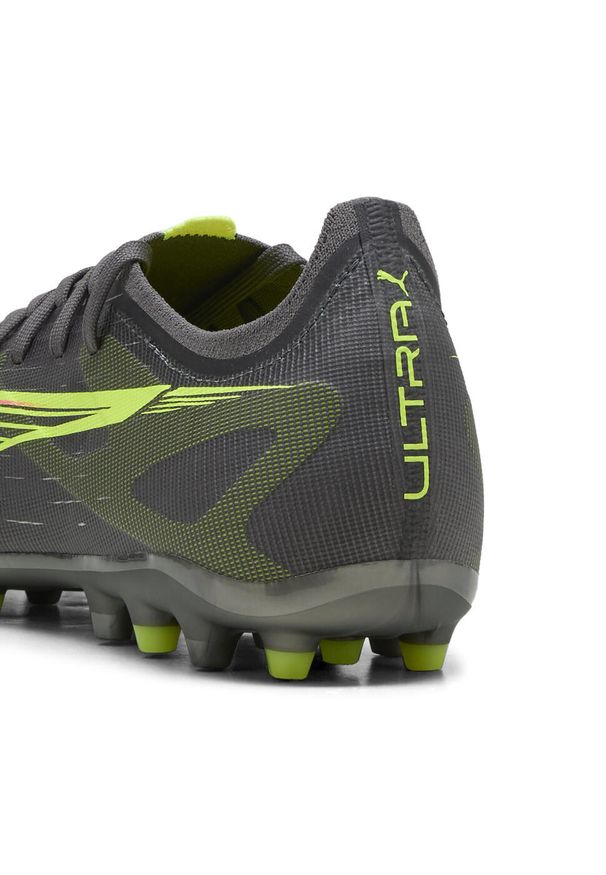 Puma - Buty piłkarskie ULTRA 5 MATCH MG PUMA Matte Aged Silver Yellow Alert Blue Gray. Kolor: szary, niebieski, wielokolorowy, żółty. Sport: piłka nożna