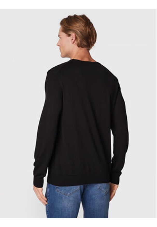 JOOP! Sweter 17 Jk-01Denny 30033516 Czarny Regular Fit. Kolor: czarny. Materiał: wełna