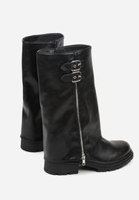 Born2be - Czarne Botki z Cholewką Imitującą Nogawkę z Suwakiem i Klamrami Devea. Zapięcie: klamry. Kolor: czarny. Materiał: jeans. Szerokość cholewki: normalna. Wzór: aplikacja #4