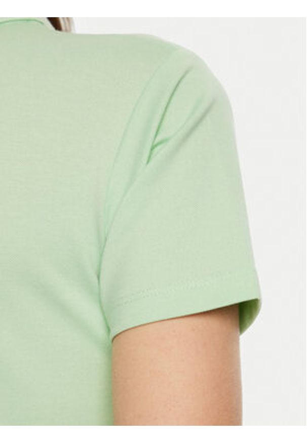 Guess Polo W5RP47 KARS2 Zielony Regular Fit. Typ kołnierza: polo. Kolor: zielony. Materiał: syntetyk