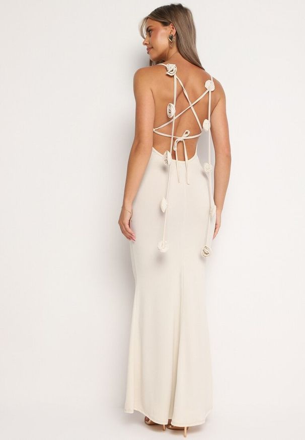 Born2be - Beżowa Sukienka Bodycon Wiązana na Plecach na Sznurki z Kwiatkami Crivia. Kolor: beżowy. Materiał: jeans. Wzór: kwiaty. Typ sukienki: bodycon. Styl: klasyczny
