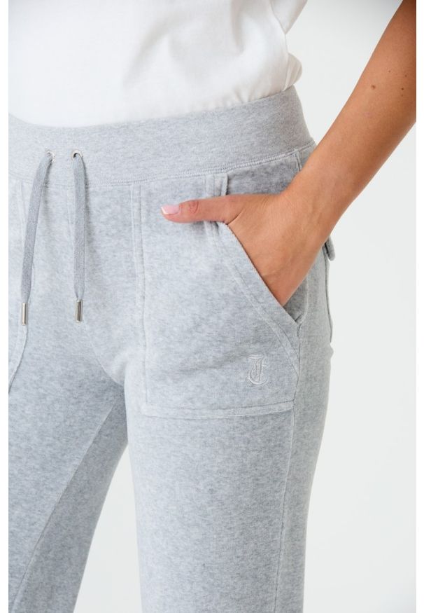Juicy Couture - JUICY COUTURE Szare damskie spodnie Del Ray, Rozmiar L. Kolor: szary. Materiał: bawełna. Wzór: haft
