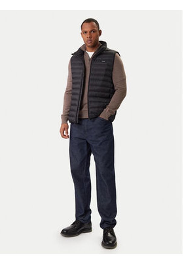Calvin Klein Kamizelka LV04LC509G Czarny Regular Fit. Kolor: czarny. Materiał: syntetyk