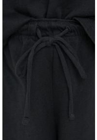 GAP szorty piżamowe bawełniane kolor czarny bawełniana. Kolor: czarny. Materiał: bawełna #4