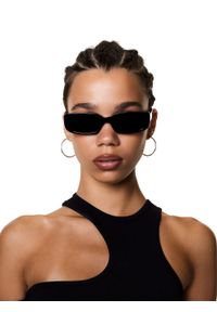 Kazar - Czarne okulary przeciwsłoneczne o prostokątnym kształcie. Kształt: prostokątne. Kolor: czarny. Materiał: materiał #4