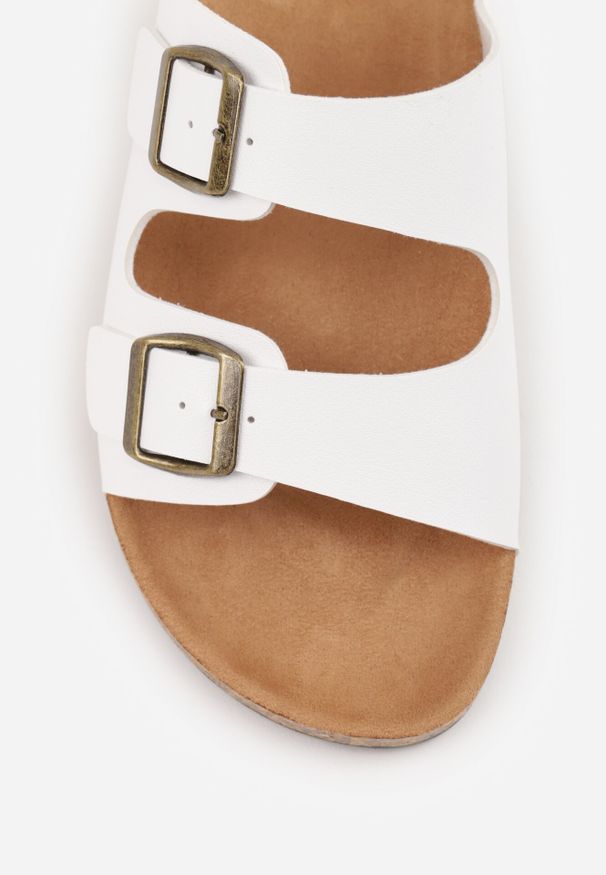 Born2be - Białe Klapki na Korkowej Podeszwie Kelisa. Kolor: biały. Styl: elegancki