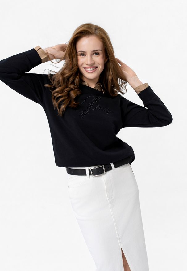 Volcano - Bluza z napisem B-GLOW. Kolor: czarny. Materiał: bawełna, skóra, materiał. Wzór: napisy. Styl: klasyczny