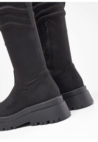 bonprix - Kozaki za kolano. Wysokość cholewki: za kolano. Kolor: czarny #2