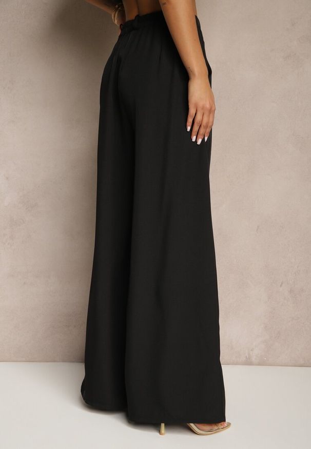 Renee - Czarne Spodnie Garniturowe o Szerokim Kroju High Waist Peavelle. Stan: podwyższony. Kolor: czarny. Styl: klasyczny, elegancki