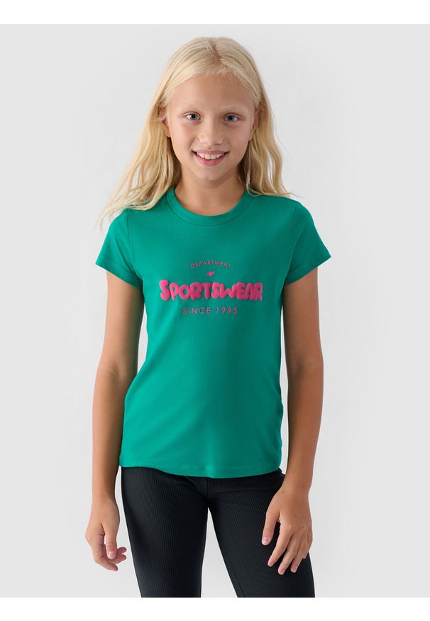 4f - 4F T-shirt z nadrukiem dziewczęcy - zielony 122 (6-7 lat). Okazja: na co dzień. Kolor: zielony. Materiał: bawełna, jersey, dzianina. Długość rękawa: krótki rękaw. Długość: krótkie. Wzór: nadruk. Sezon: lato. Styl: sportowy, klasyczny, casual