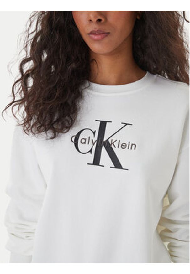 Calvin Klein Bluza Monologo LV047B234G Biały Relaxed Fit. Kolor: biały. Materiał: bawełna