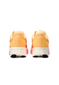 Buty męskie New Balance FuelCell SC Elite V5 MRCEL3UD – pomarańczowe. Kolor: pomarańczowy. Materiał: syntetyk, materiał. Szerokość cholewki: normalna. Sport: fitness, bieganie #2