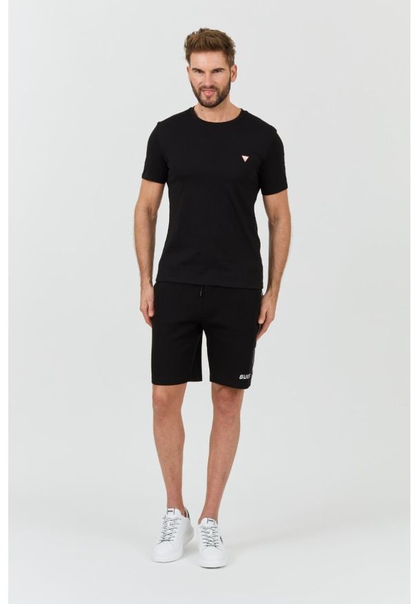 Guess - GUESS Czarny męski t-shirt Core Tee, Rozmiar M. Kolor: czarny