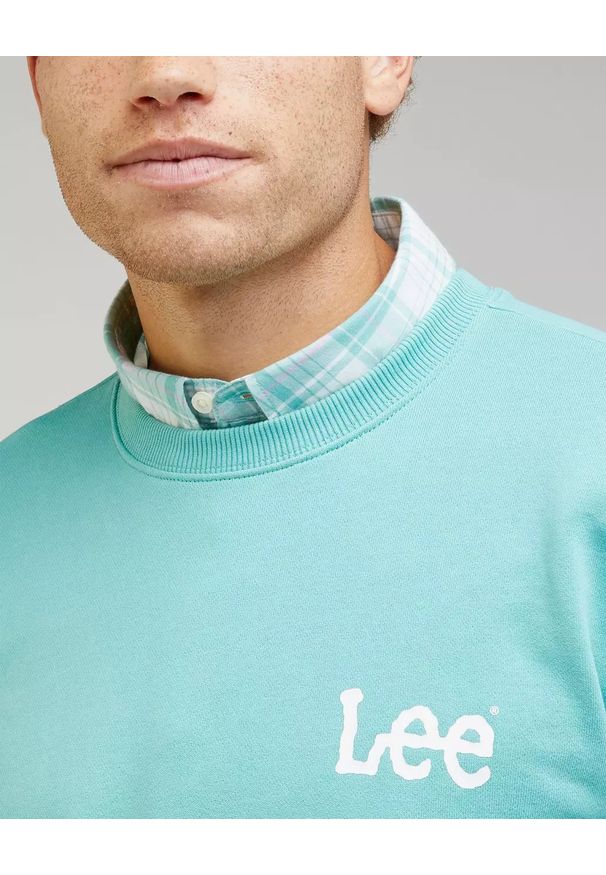 Lee - LEE WOBBLY SWS MĘSKA BLUZA KLASYCZNA LOGO L81MFW41 112330663. Styl: klasyczny