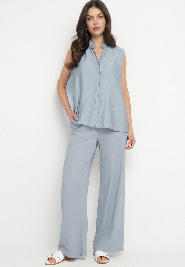 Born2be - Niebieskie Szerokie Spodnie z Lnem z Gumką w Talii i Kieszeniami Filisela. Okazja: do pracy, na co dzień. Kolor: niebieski. Materiał: len. Styl: elegancki, casual