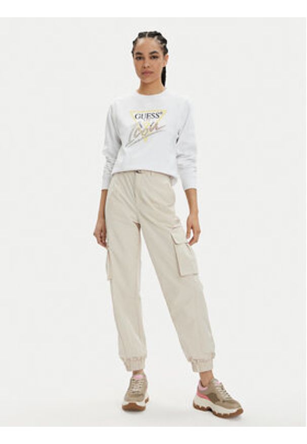 Guess Bluza Icon W4GQ09 KB681 Biały Relaxed Fit. Kolor: biały. Materiał: syntetyk