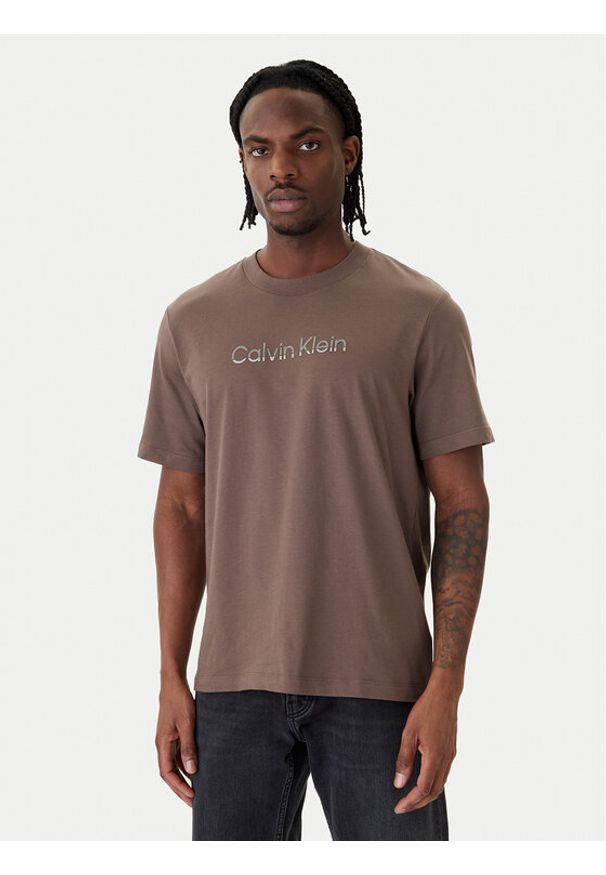 Calvin Klein T-Shirt LV04LF813G Beżowy Regular Fit. Kolor: beżowy. Materiał: bawełna
