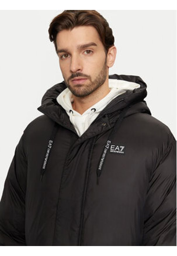 EA7 Emporio Armani Kurtka zimowa 6DPL01 PNGAZ 1200 Czarny Regular Fit. Kolor: czarny. Materiał: syntetyk. Sezon: zima