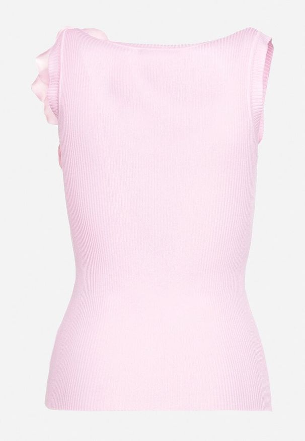 Born2be - Różowy Top z Naszywką w Kształcie Kwiatów Teralia. Okazja: na co dzień. Kolor: różowy. Wzór: aplikacja, kwiaty. Styl: casual, elegancki