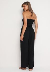 Born2be - Czarny Bawełniany Taliowany Kombinezon Góra Bandeau Wykończona Gumkami Moranna. Okazja: na co dzień. Kolor: czarny. Materiał: bawełna. Sezon: lato. Styl: casual, klasyczny #6