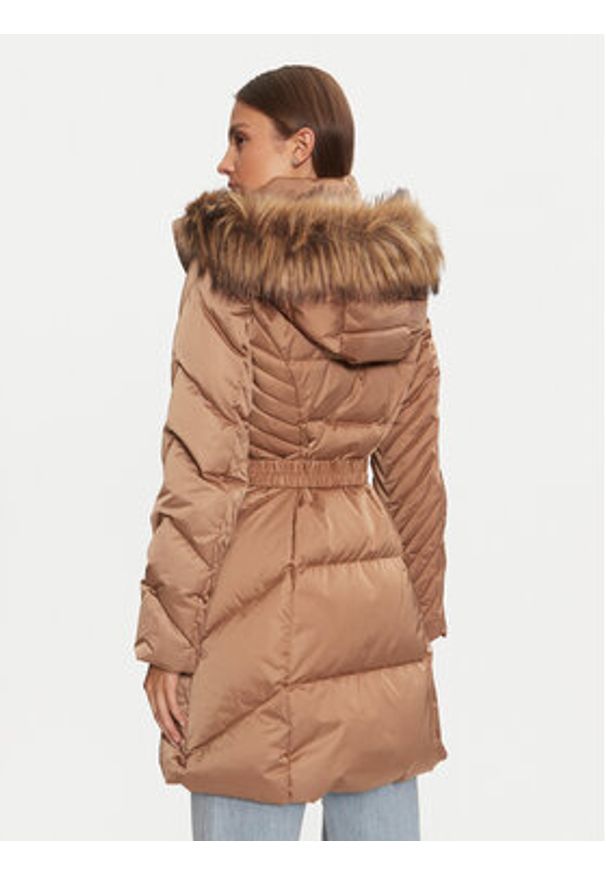 Guess Płaszcz zimowy New Olga W4BL40 WEX52 Beżowy Regular Fit. Kolor: beżowy. Materiał: syntetyk. Sezon: zima