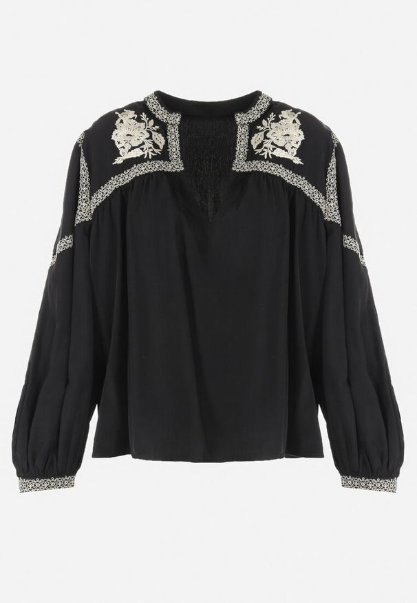 Born2be - Czarna Bluzka z Bufiastym Rękawem i Kwiatowym Haftem Aluko. Okazja: na co dzień. Kolor: czarny. Materiał: jeans. Wzór: kwiaty, haft. Styl: boho, elegancki, casual