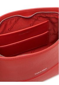 Calvin Klein Torebka Ck Mixmedia Convertible Sm Bag K60K613009 Czerwony. Kolor: czerwony. Materiał: skórzane