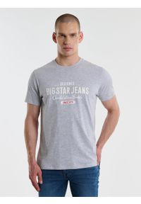 Big-Star - Koszulka męska bawełniana z nadrukiem szara Messeret 901. Okazja: na co dzień. Kolor: szary. Materiał: bawełna. Wzór: nadruk. Styl: casual