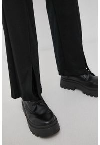 Vila Spodnie damskie kolor czarny proste high waist. Stan: podwyższony. Kolor: czarny. Materiał: dzianina
