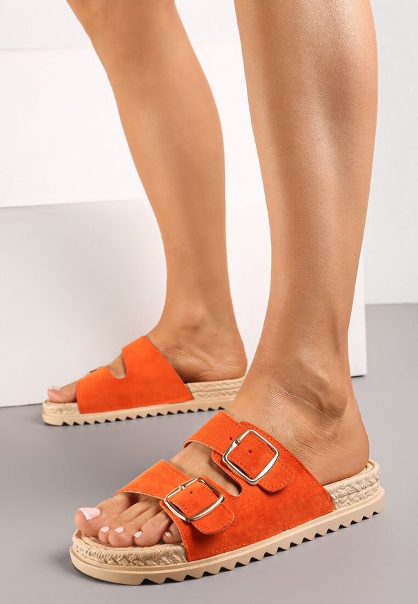 Born2be - Pomarańczowe Klapki z Metalowymi Klamrami i Regulowanymi Paskami Gadlerial. Kolor: pomarańczowy. Materiał: jeans. Sezon: lato. Styl: elegancki