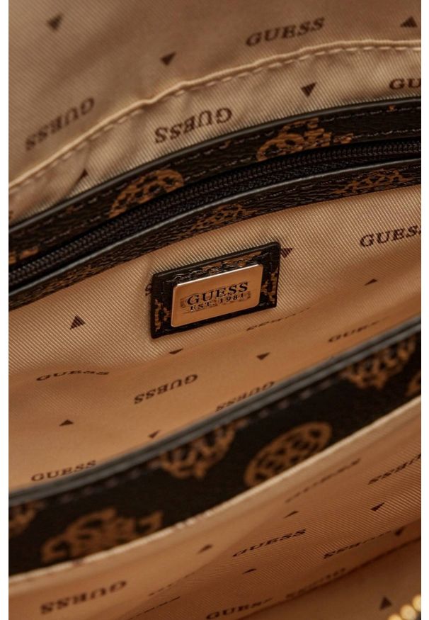 Guess - GUESS Brązowa damska torebka Eco Erica. Kolor: brązowy. Materiał: skórzane