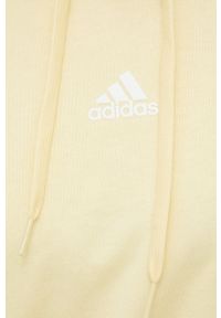 Adidas - adidas bluza damska kolor żółty z kapturem gładka. Typ kołnierza: kaptur. Kolor: żółty. Materiał: bawełna. Długość rękawa: długi rękaw. Długość: długie. Wzór: gładki #2