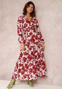 Renee - Biało-Czerwona Sukienka Kharano. Kolor: czerwony. Materiał: tkanina, materiał. Długość rękawa: długi rękaw. Wzór: kwiaty. Typ sukienki: kopertowe. Styl: klasyczny. Długość: midi #1