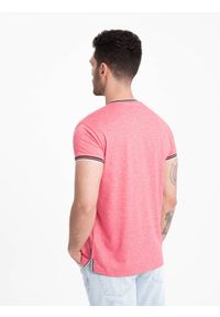 Ombre Clothing - T-shirt męski henley z ozdobnymi ściągaczami - czerwony V1 OM-TSCT-0175 - XXL. Okazja: na co dzień. Typ kołnierza: typu henley. Kolor: czerwony. Materiał: poliester, jedwab, żakard, materiał, wiskoza, elastan. Wzór: paski, aplikacja, kolorowy. Styl: klasyczny, casual #4