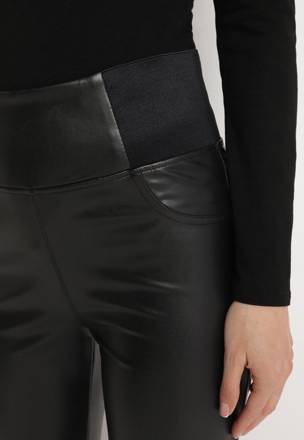 Born2be - Czarne Ocieplane Legginsy z Ekoskóry z Wysokim Stanem Feliora. Okazja: na co dzień. Stan: podwyższony. Kolor: czarny. Materiał: satyna. Styl: casual, elegancki, wizytowy
