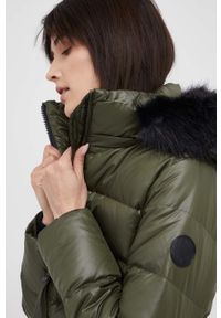 Calvin Klein kurtka puchowa damska kolor zielony zimowa. Kolor: zielony. Materiał: puch. Sezon: zima #6