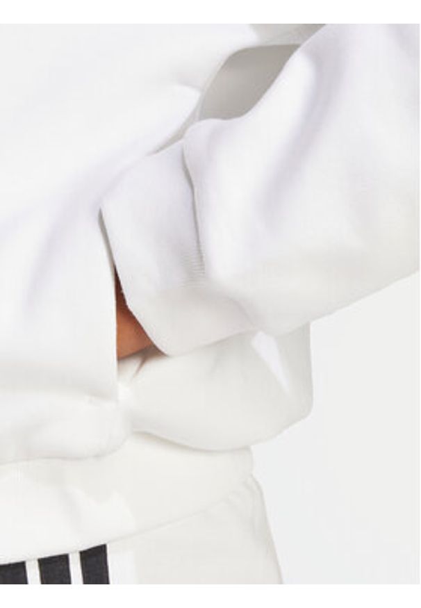 Adidas - adidas Bluza Essentials Contemporary Logo JD9966 Biały Loose Fit. Kolor: biały. Materiał: bawełna, syntetyk